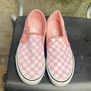 Vans pink slip on